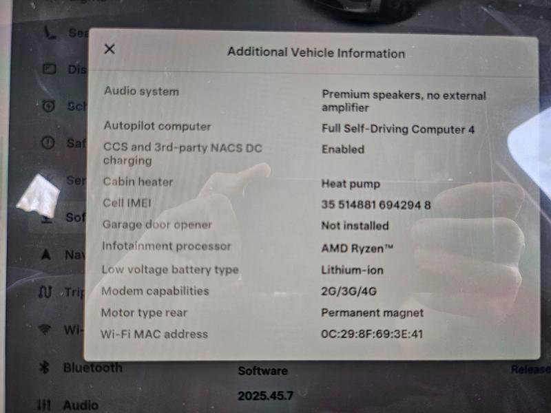Used 2025 Tesla Model Y Long Range image 5