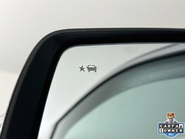 Used 2023 Chevrolet Traverse LT w/ LPO, Floor Liner Package AWD/4WD image 35