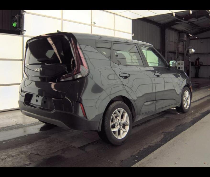 Used 2024 Kia Soul LX w/ Option Group 015 image 11
