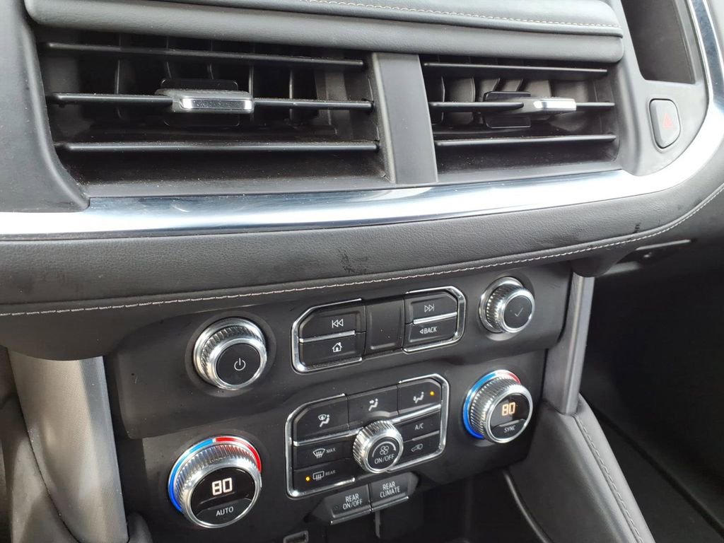 Used 2023 GMC Yukon SLE w/ Gmc Pro Safety Plus Package image 20