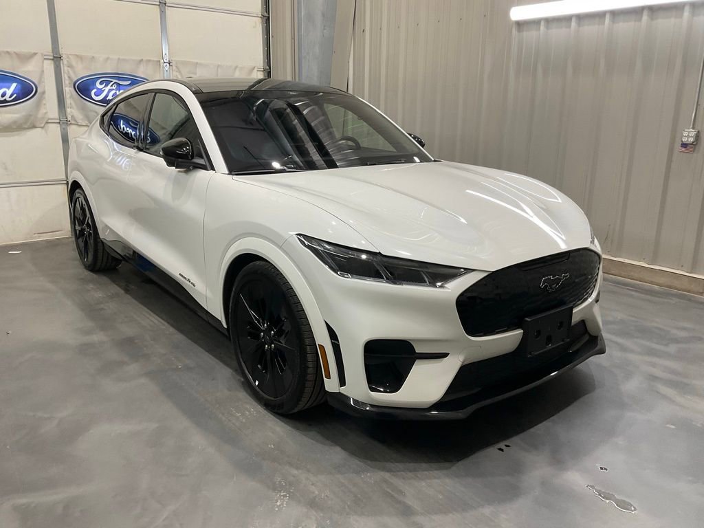 Used 2025 Ford Mustang Mach-E GT image 1