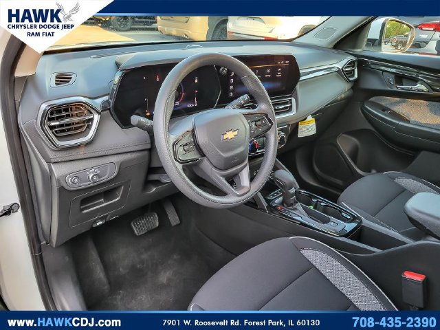 Used 2026 Chevrolet TrailBlazer LT AWD/4WD image 9