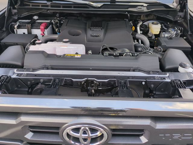 New 2026 Toyota Tundra Platinum AWD/4WD image 32