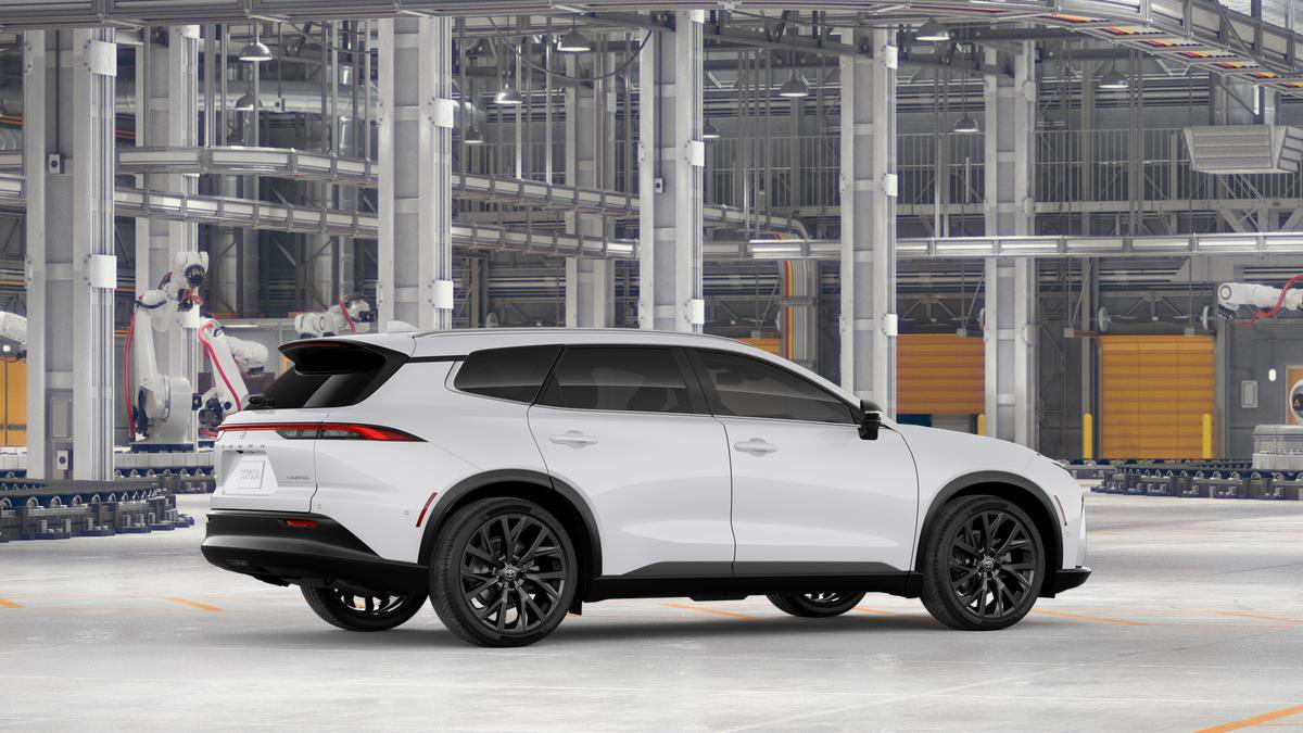 New 2026 Toyota Crown Signia AWD/4WD image 11