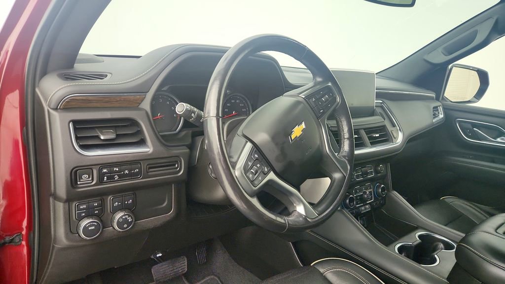 Used 2021 Chevrolet Suburban Premier image 14