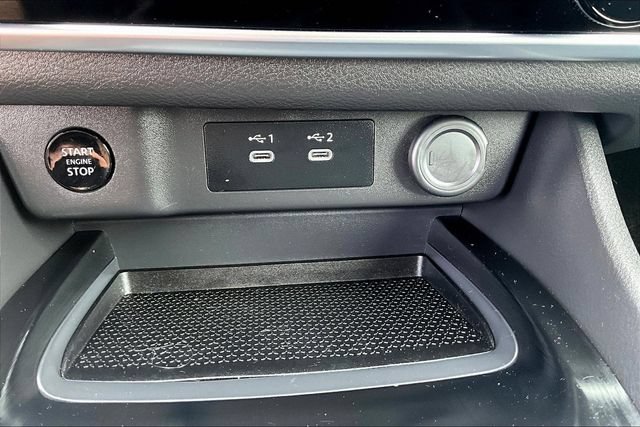 Used 2025 Nissan Rogue S FWD image 16