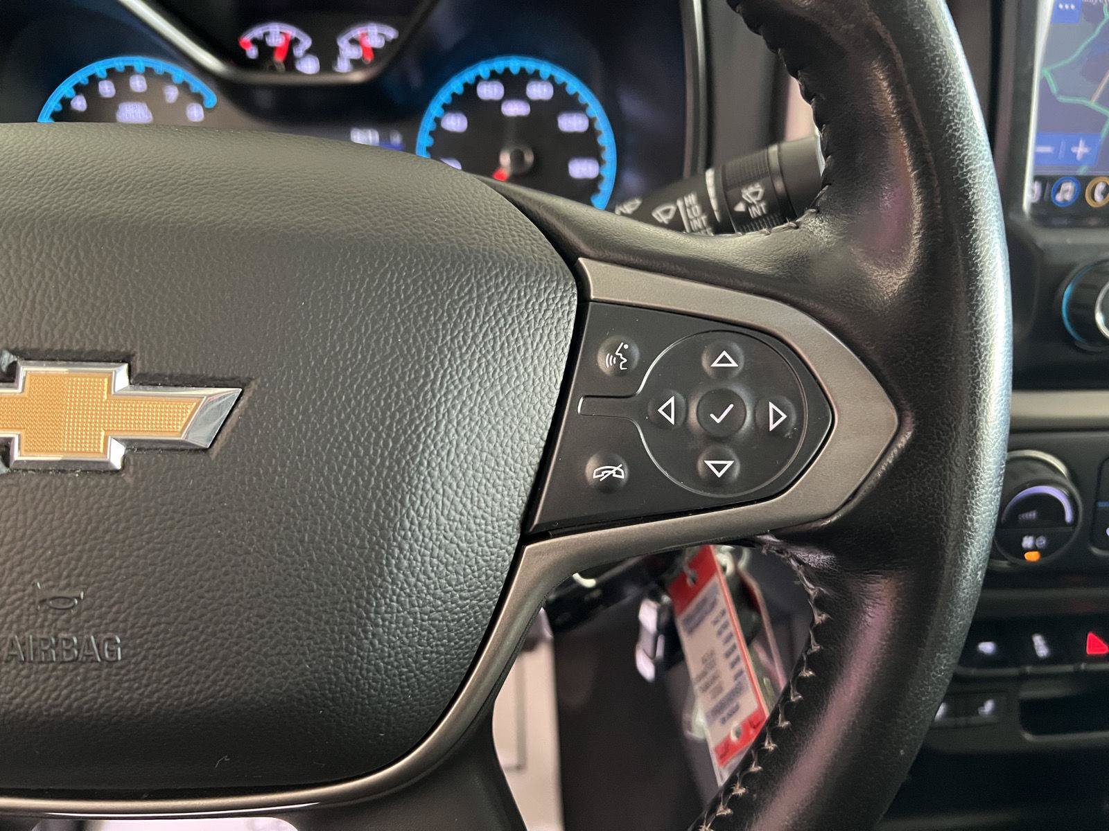 Used 2022 Chevrolet Colorado Z71 AWD/4WD image 35