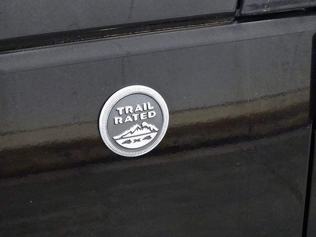 Used 2018 Jeep Wrangler Unlimited Sport image 32