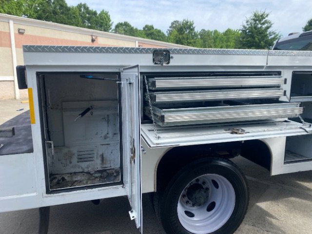 Used 2021 Ford F550 2WD Regular Cab Super Duty image 14