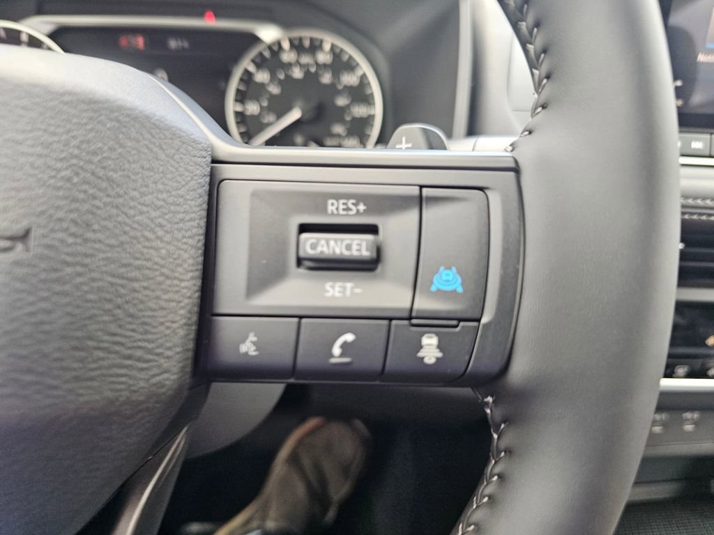 New 2026 Nissan Rogue SV FWD image 19