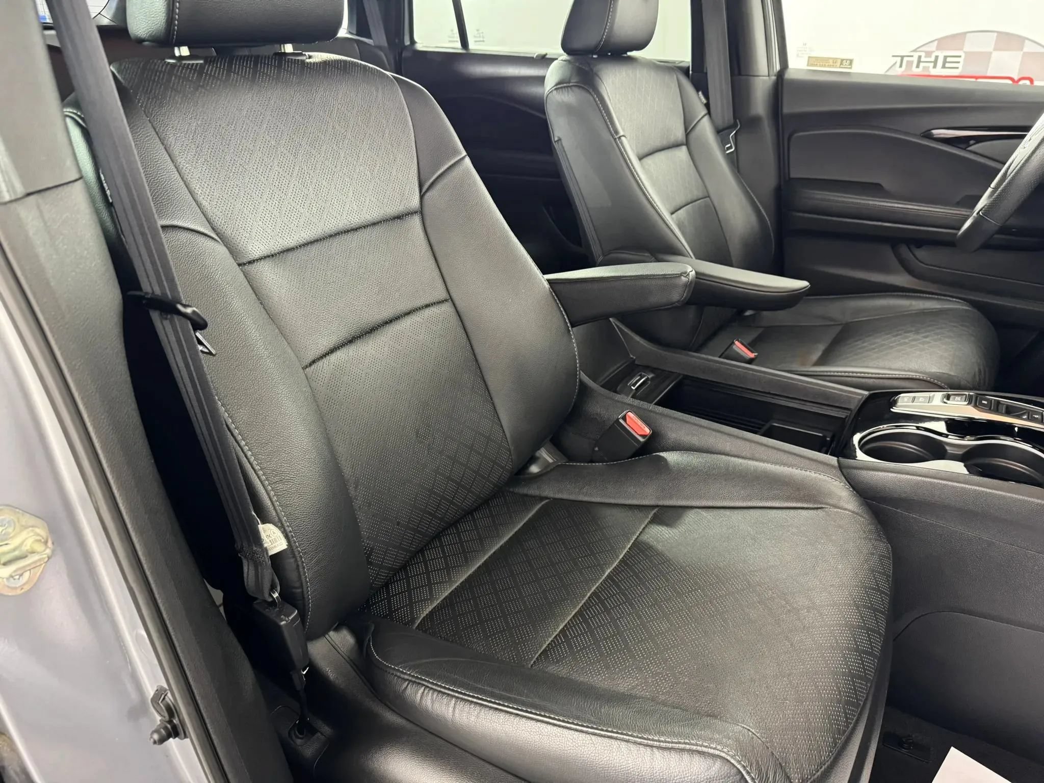 Used 2019 Honda Passport Touring image 37