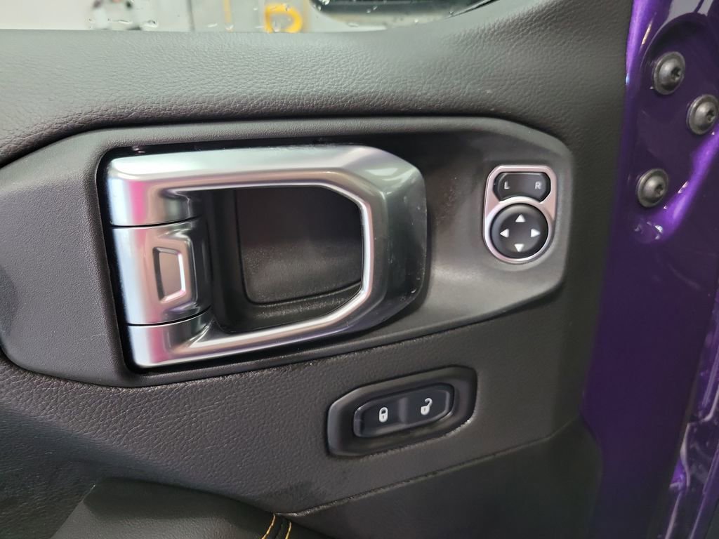 New 2026 Jeep Gladiator Sahara image 11