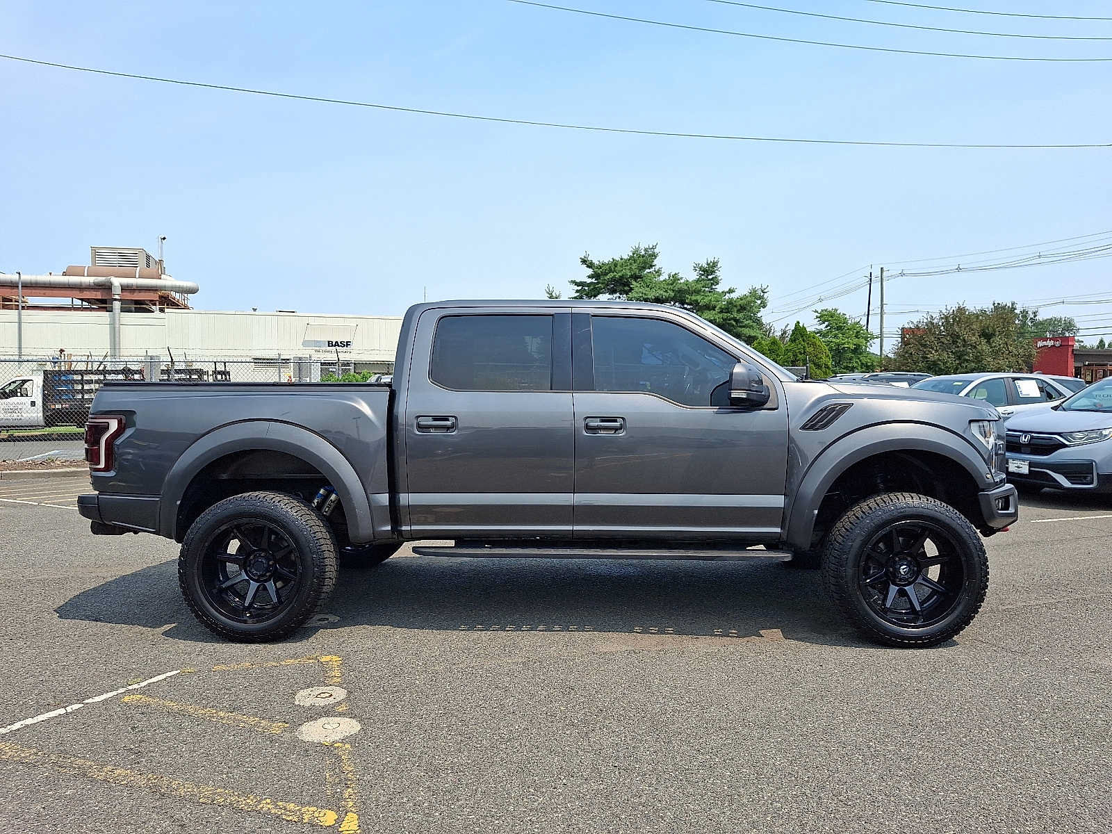 Used 2018 Ford F150 Raptor w/ Equipment Group 802A Luxury AWD/4WD image 8