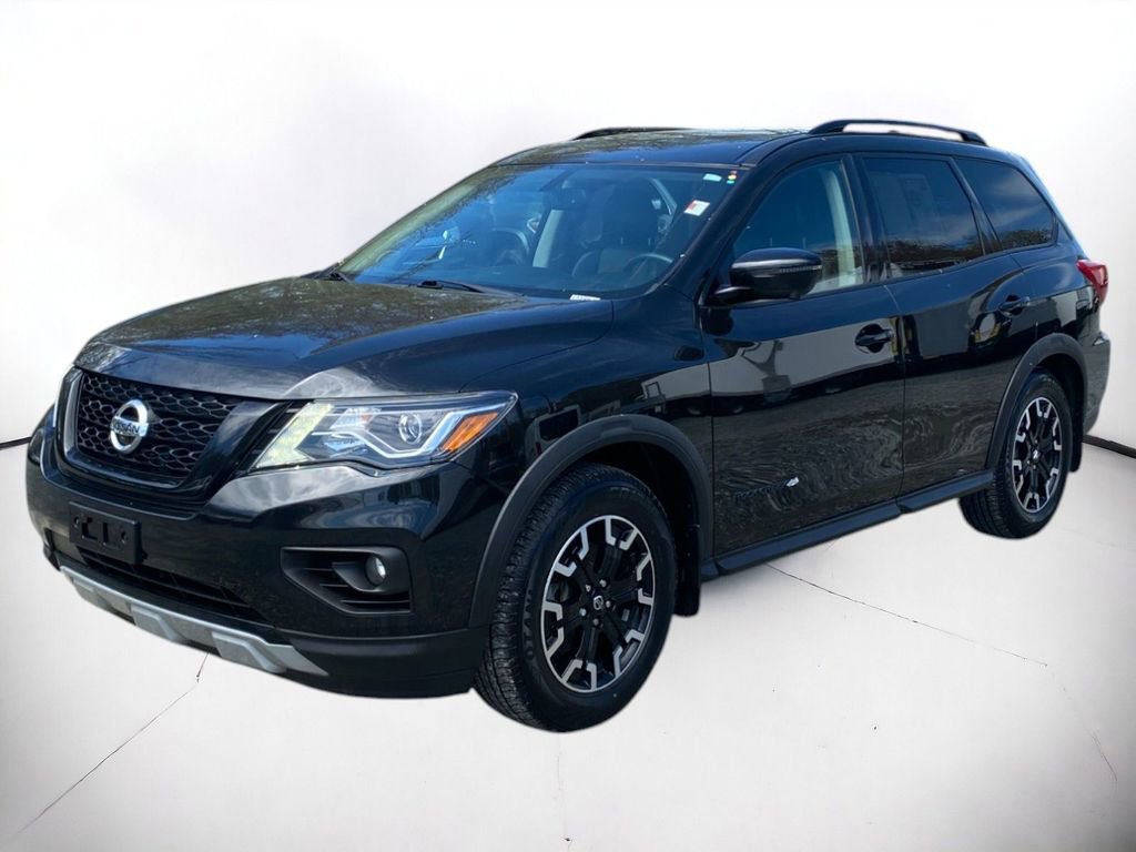 Used 2020 Nissan Pathfinder SL image 2