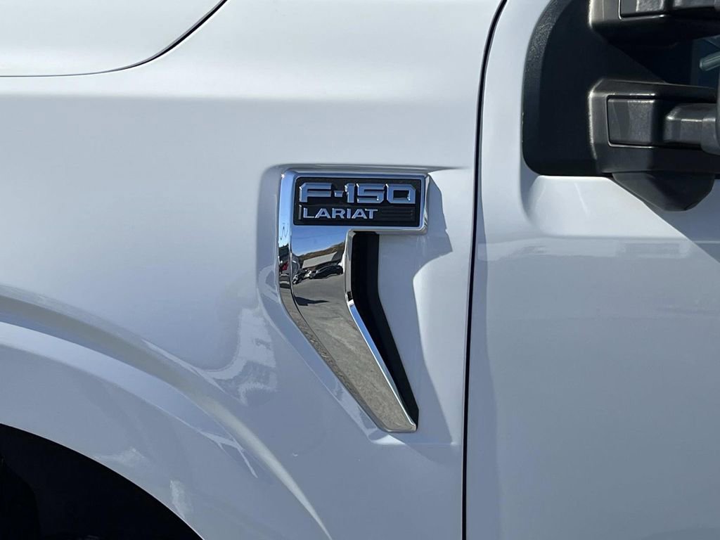 Used 2022 Ford F150 Lariat w/ Equipment Group 502A High image 12