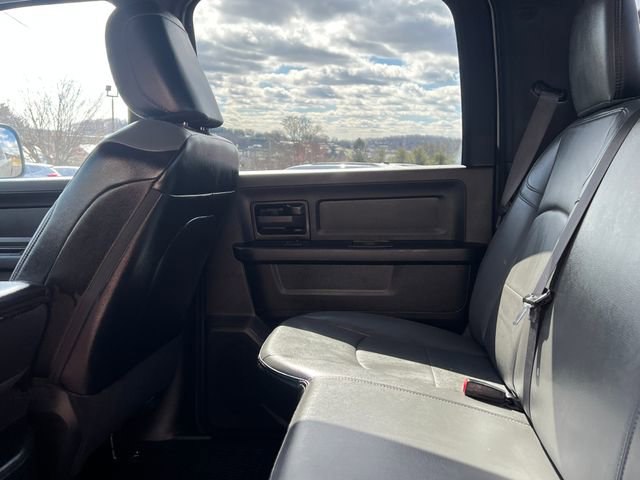 Used 2022 RAM 2500 Tradesman w/ Chrome Appearance Group image 28