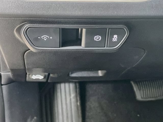 New 2026 Kia K4 FWD image 10
