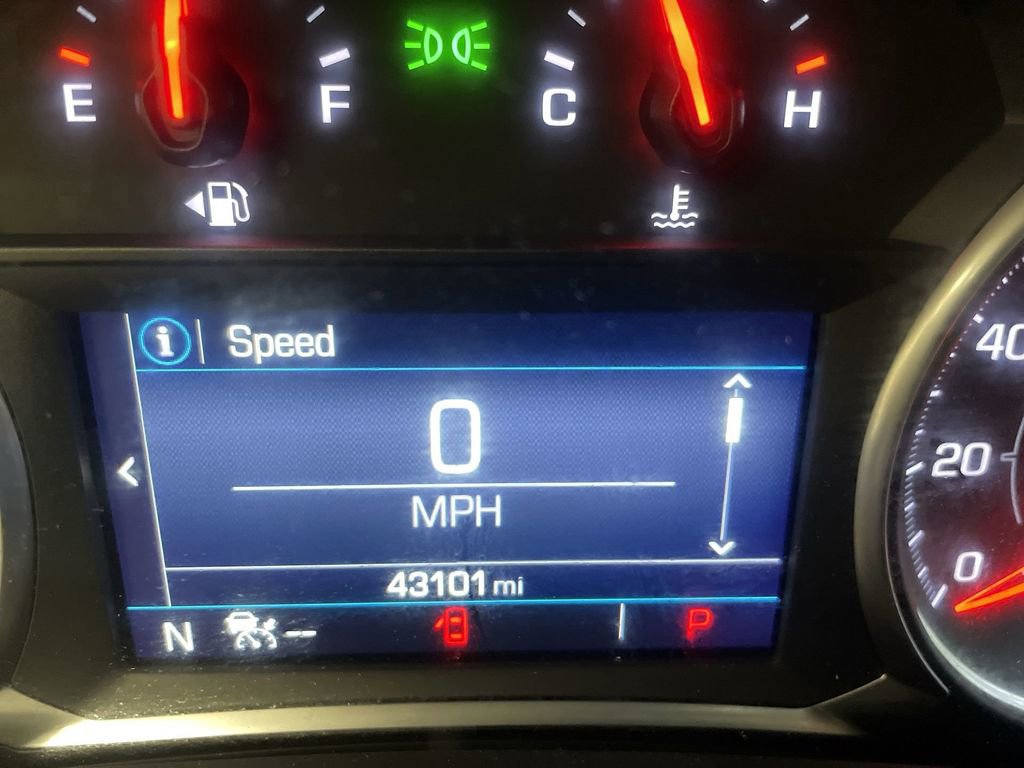 Used 2021 GMC Terrain SLE w/ Driver Convenience Package image 6