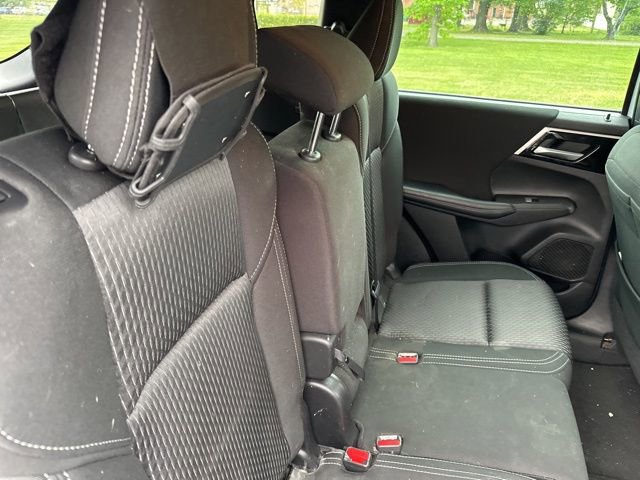 Used 2023 Mitsubishi Outlander ES AWD/4WD image 20