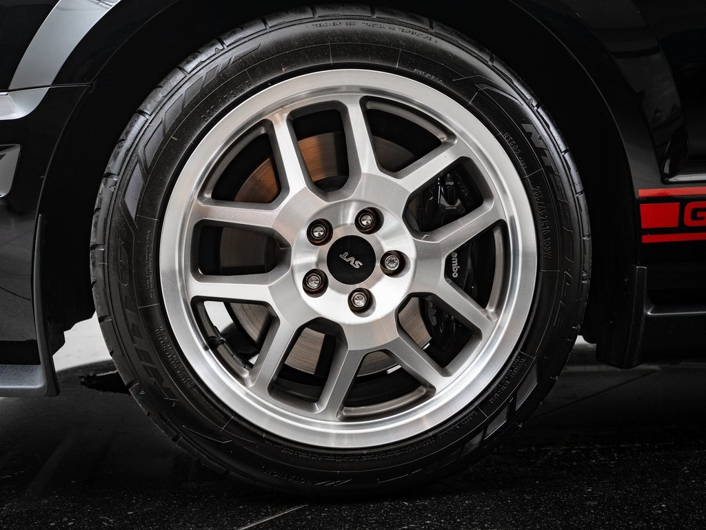 Used 2007 Ford Mustang Shelby GT500 image 13