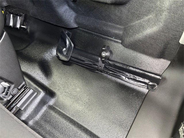 Used 2024 Chevrolet Silverado 1500 W/T w/ WT Value Package image 23