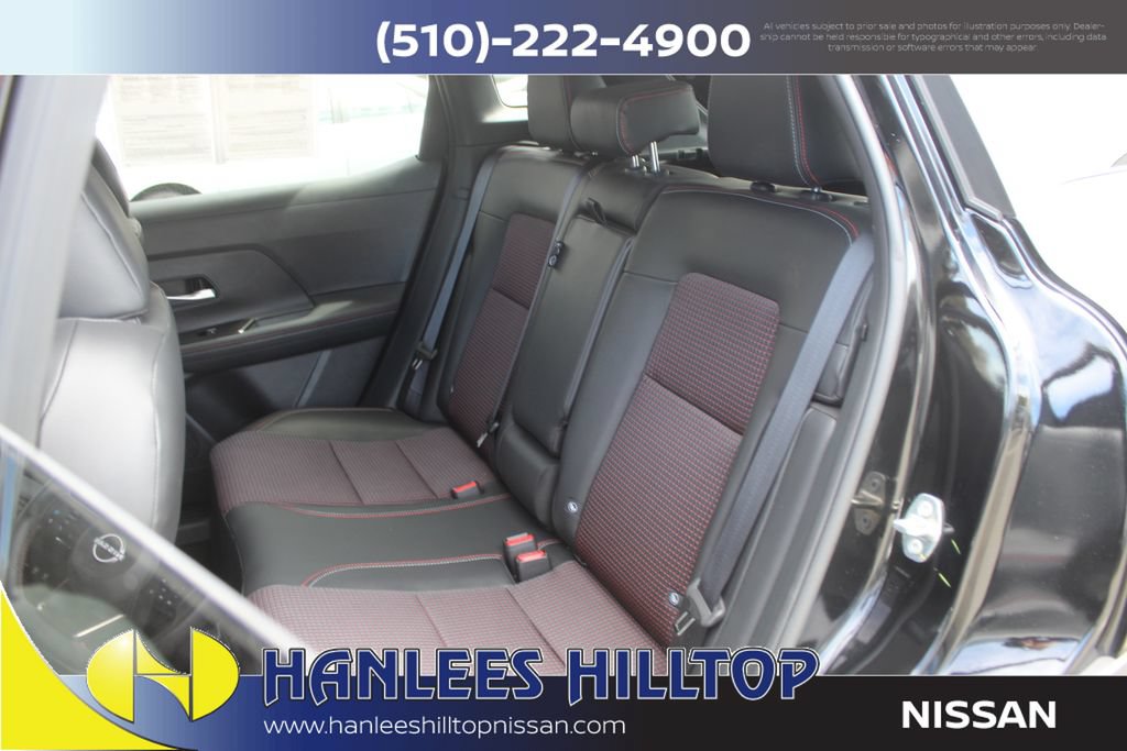 Certified 2025 Nissan Kicks SR FWD image 13