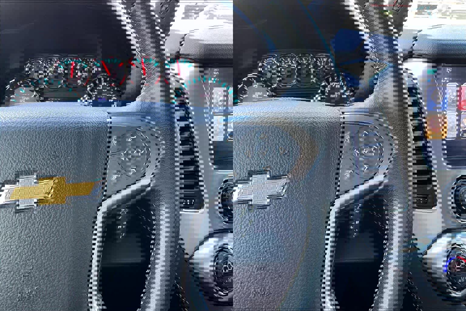 Used 2020 Chevrolet Tahoe LT RWD image 24