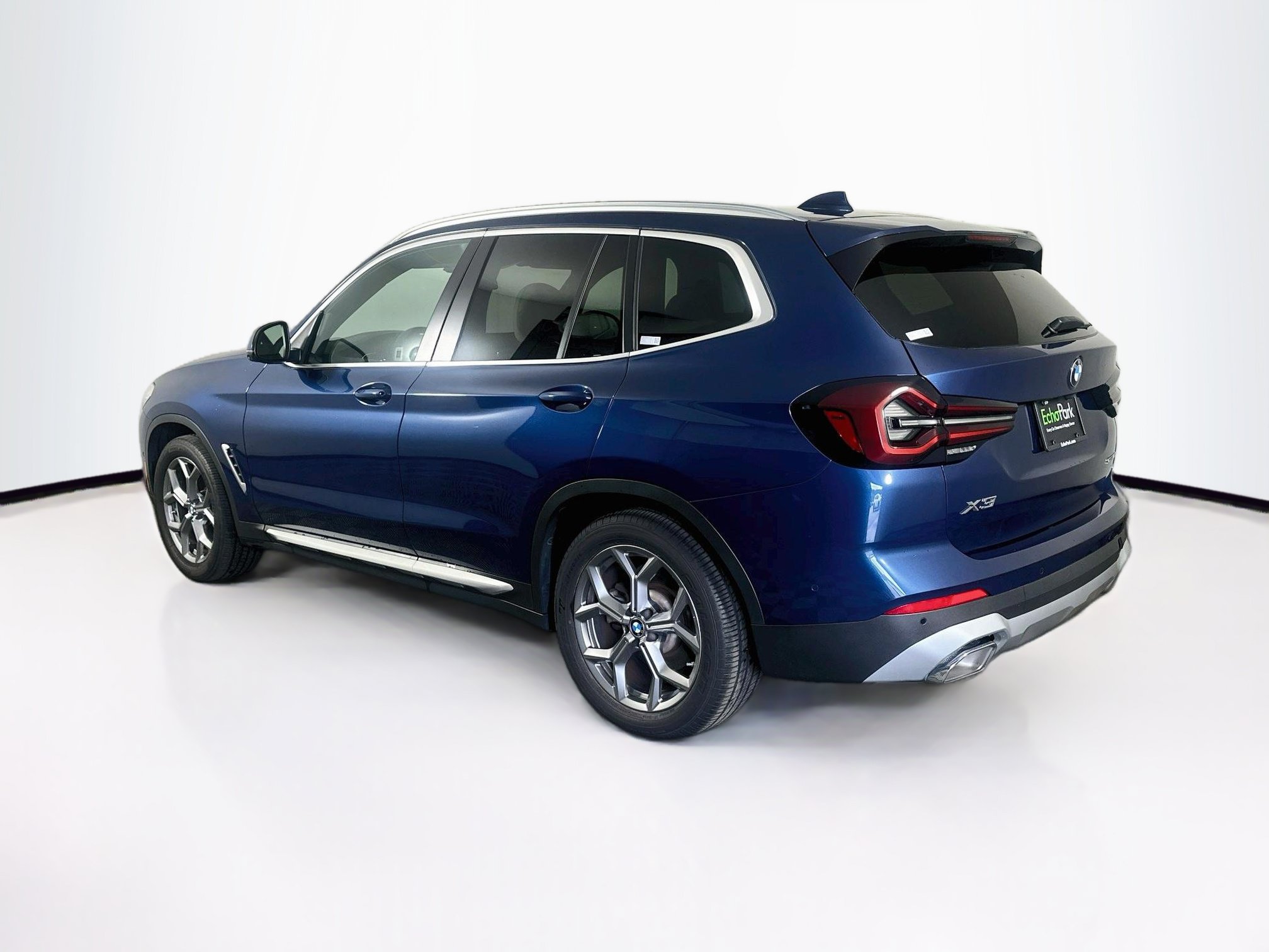 Used 2024 BMW X3 sDrive30i w/ Convenience Package RWD image 5