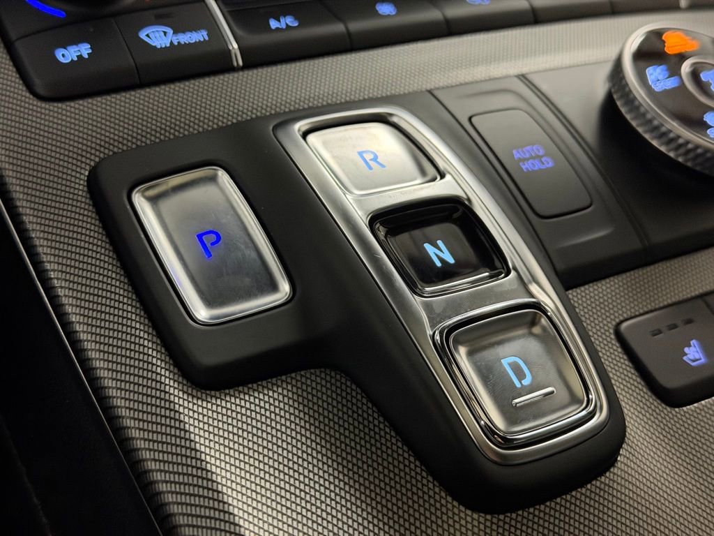 Used 2020 Hyundai Palisade Limited image 18