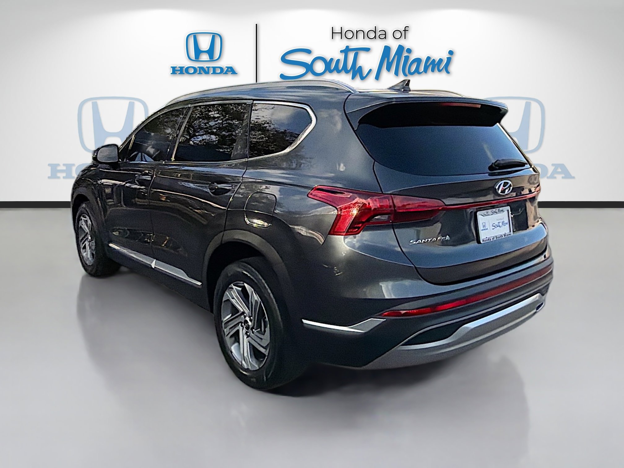 Used 2021 Hyundai Santa Fe SEL w/ Cargo Package image 5