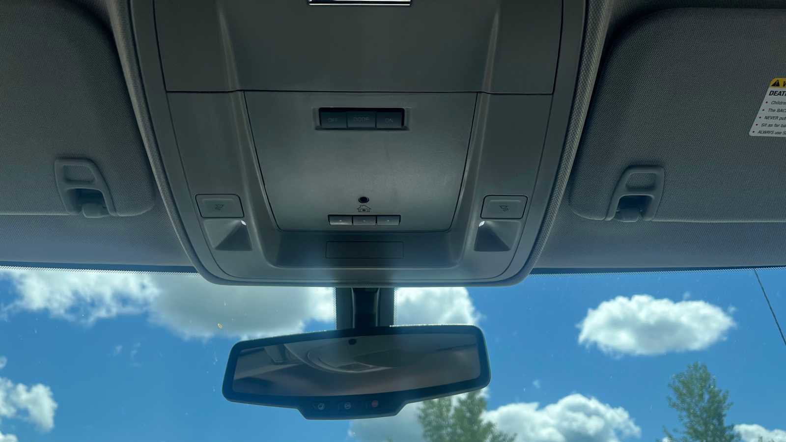 Used 2016 GMC Sierra 2500 SLT w/ Duramax Plus Package image 23