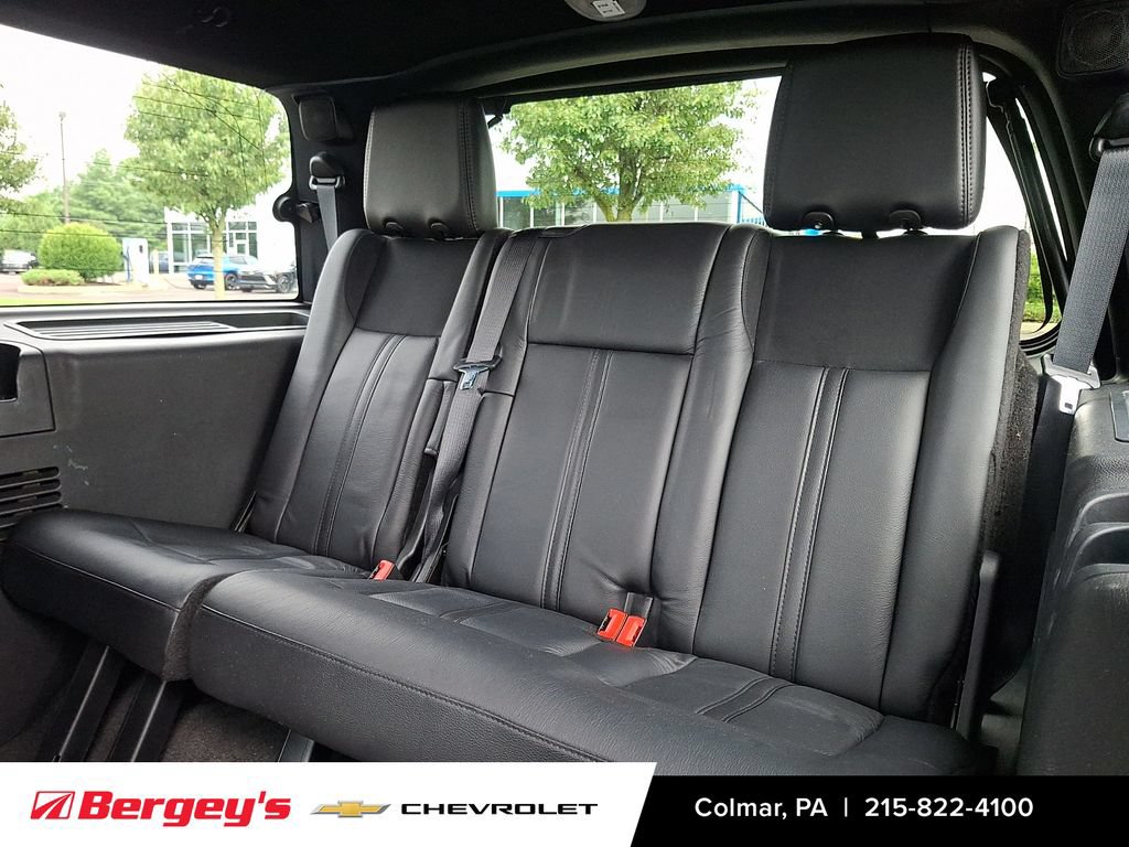 Used 2017 Lincoln Navigator Reserve AWD/4WD image 14