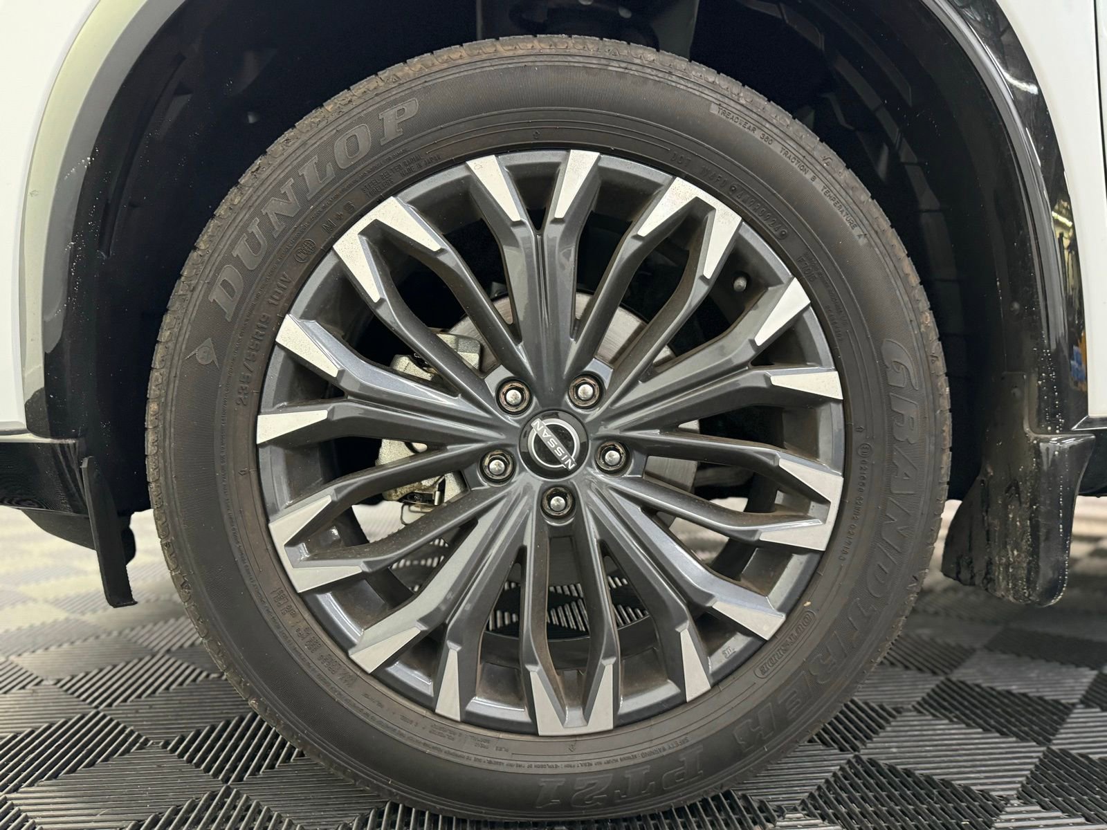 Certified 2024 Nissan Rogue Platinum w/ Platinum Premium Package image 7