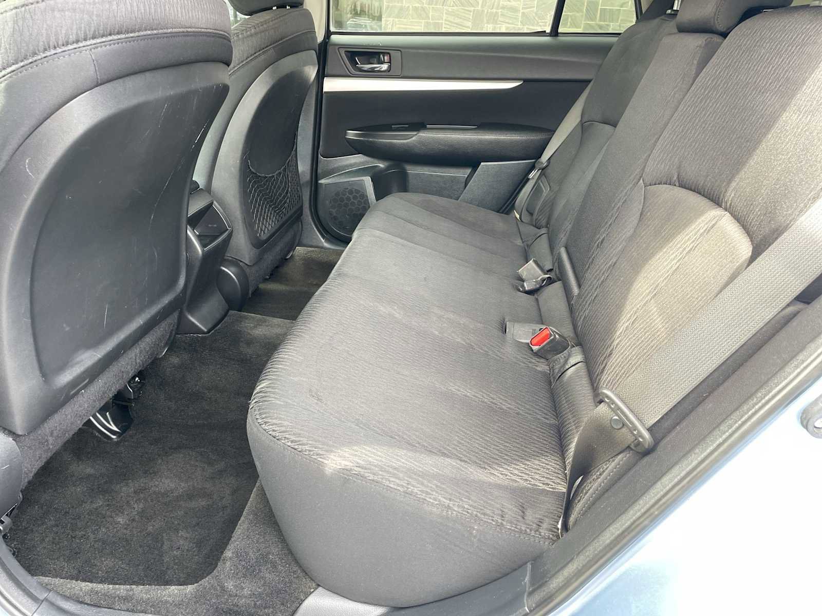 Used 2012 Subaru Outback 2.5i Premium w/ All-Weather Pkg image 8