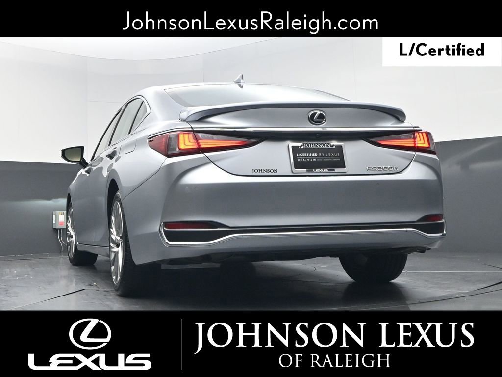 Certified 2023 Lexus ES 300h Ultra Luxury w/ Accessory Package (Z2) image 19