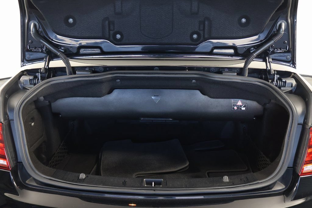 Used 2015 Mercedes-Benz E 400 Cabriolet image 13