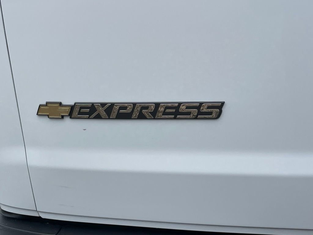 Certified 2024 Chevrolet Express 2500 w/ Driver Convenience Package image 23