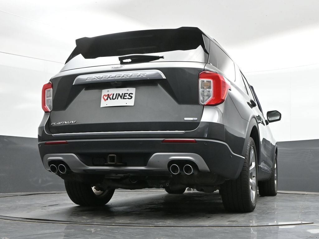 Used 2020 Ford Explorer Platinum w/ Premium Technology Package AWD/4WD image 40