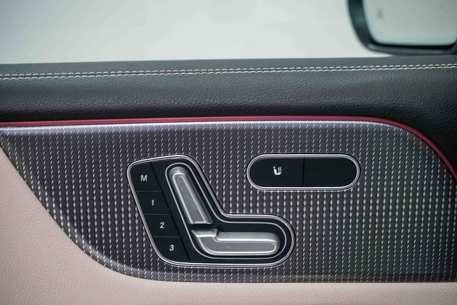 Certified 2023 Mercedes-Benz GLB 250 image 19