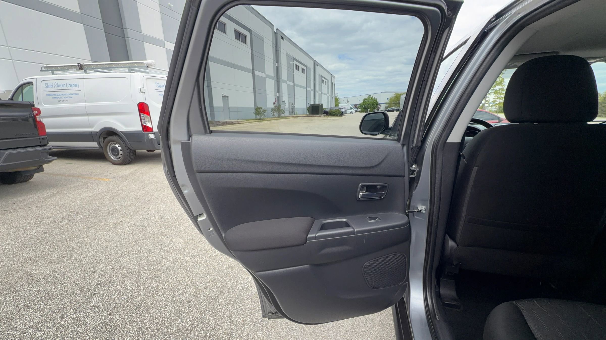 Used 2021 Mitsubishi Outlander Sport ES FWD image 12