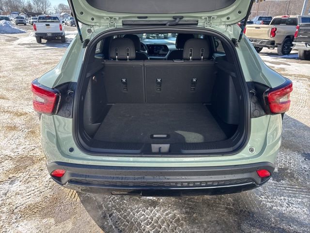 Used 2024 Chevrolet Trax RS w/ Driver Confidence Package image 20