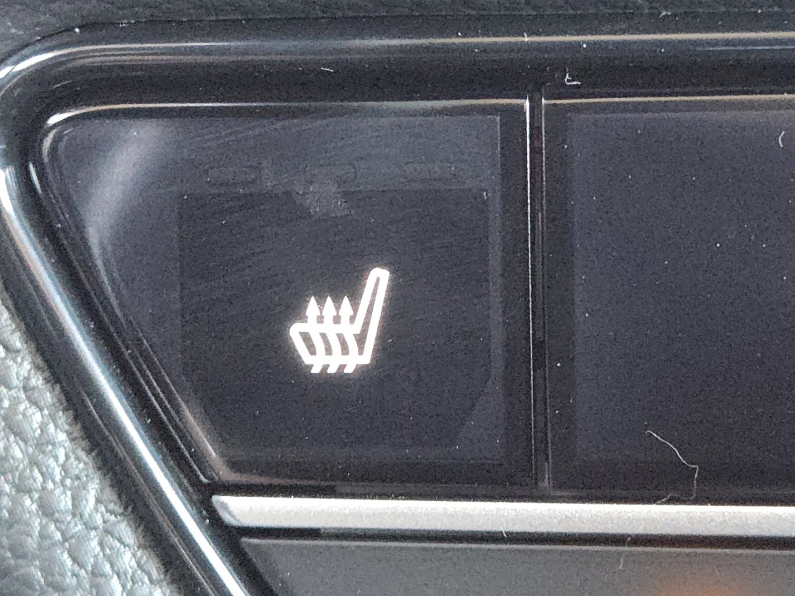 New 2026 Honda HR-V EX-L image 6