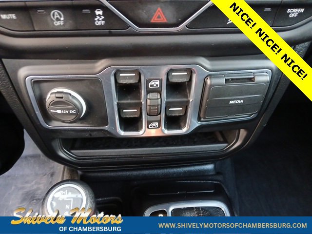 Used 2020 Jeep Wrangler Unlimited Sport image 23