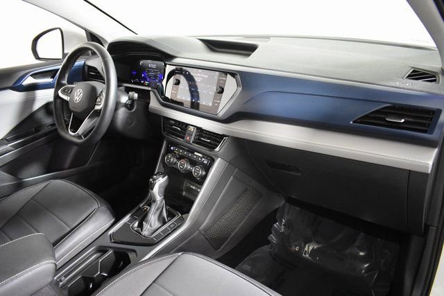 Used 2024 Volkswagen Taos SE FWD image 35