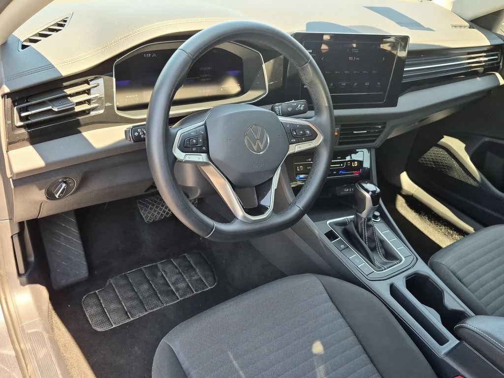 Used 2025 Volkswagen Jetta S FWD image 15