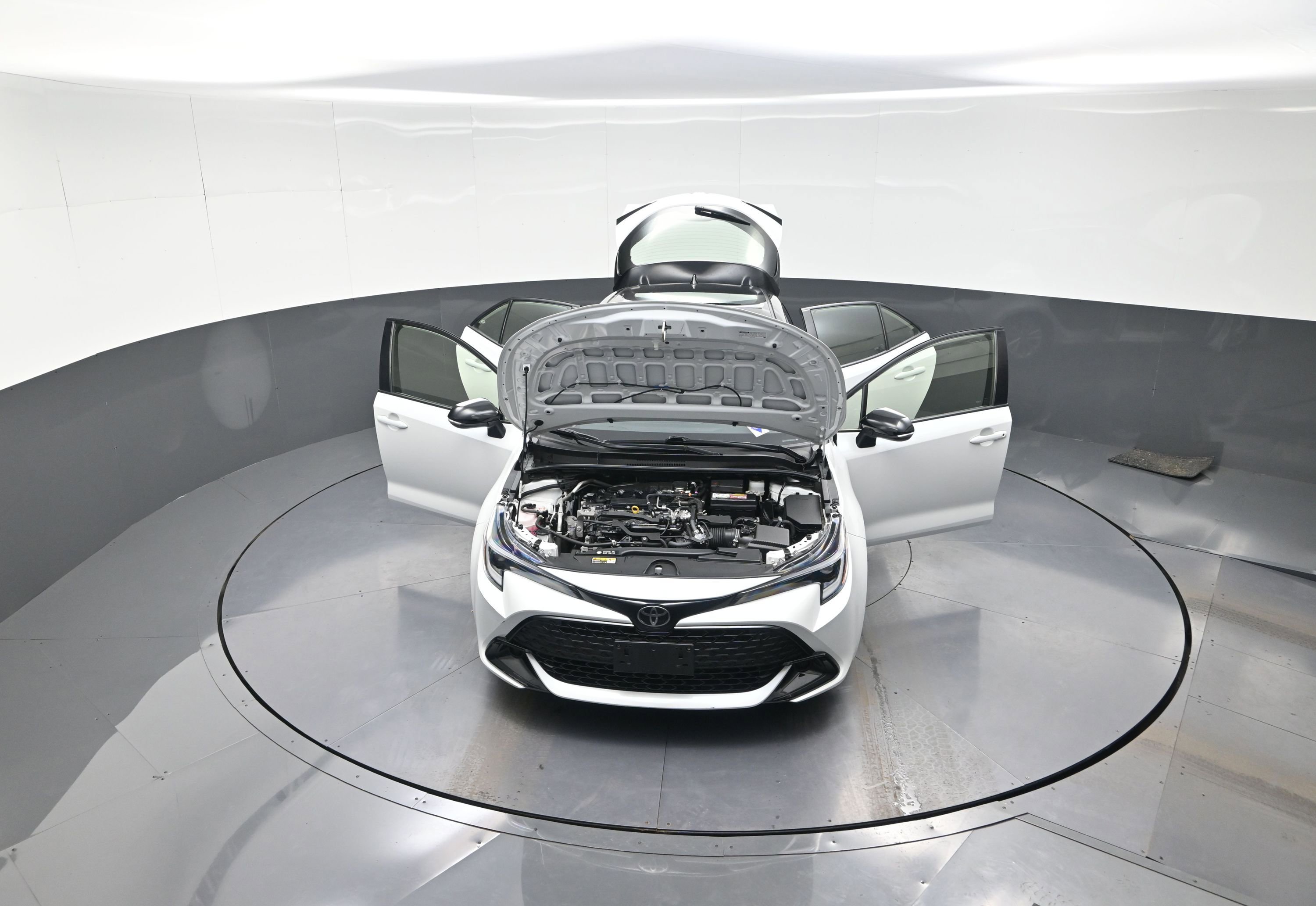 Used 2023 Toyota Corolla SE image 12