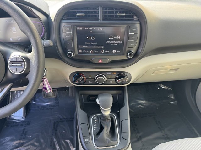 Certified 2023 Kia Soul LX image 18
