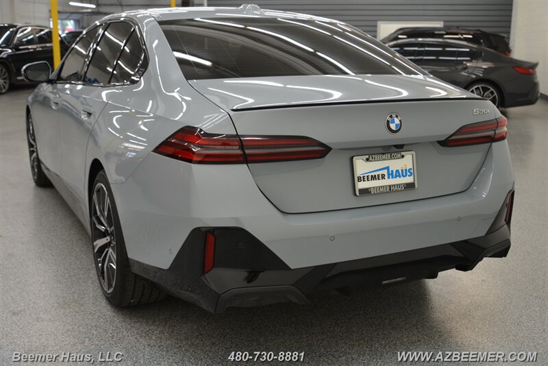 Used 2026 BMW 530i w/ M Sport Package RWD image 13