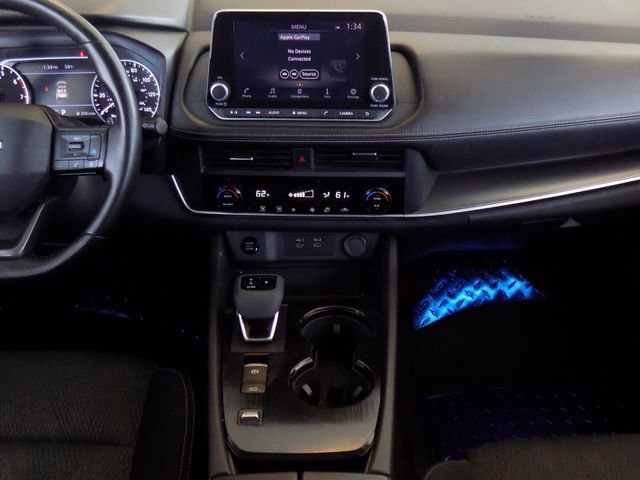 Used 2025 Nissan Rogue SV image 14