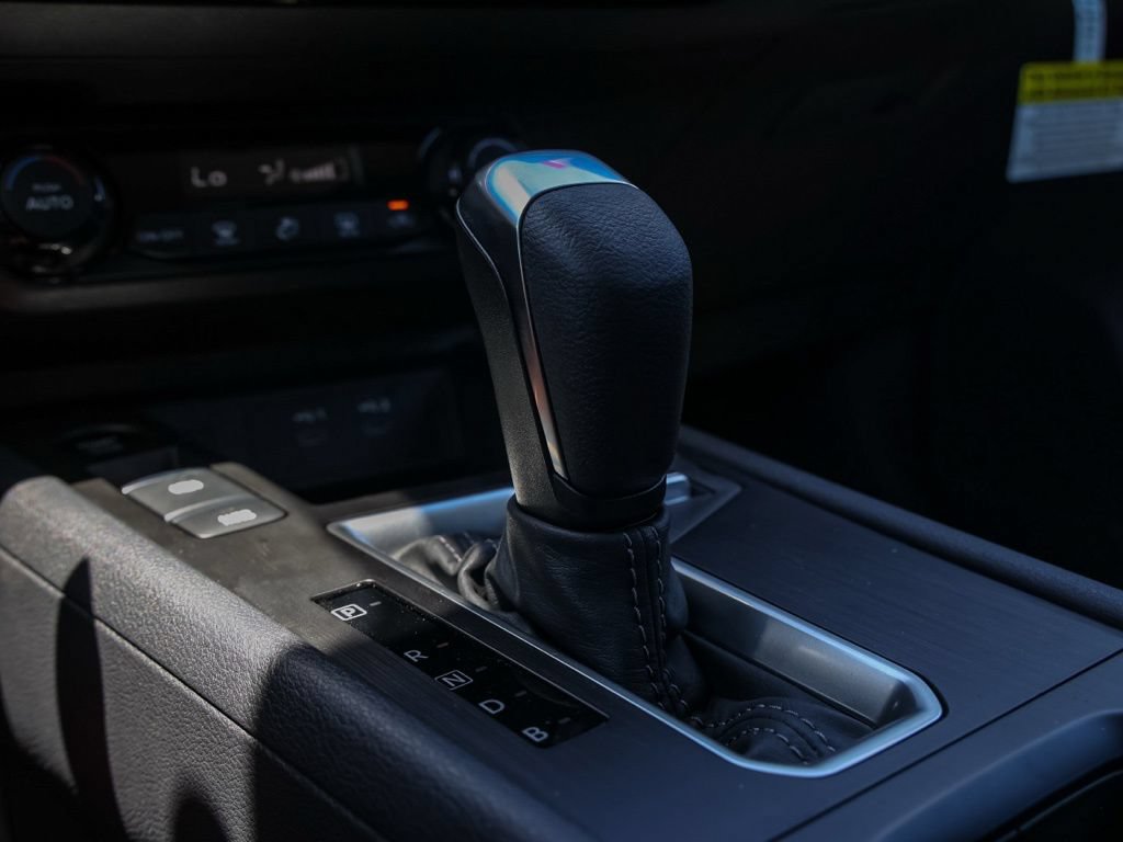 New 2026 Nissan Kicks SV FWD image 31